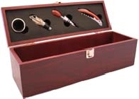 Ce coffret est vendu sans la bouteille,
il peut contenir une bouteille de type Bourgogne Traditionnelle,
� composer selon vos go�ts. 