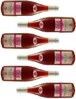 La robe est rose orangée brillante, son nez a une très belle longueur sur des notes de groseille et de petits fruits des bois, sa bouche est gourmande et fruitée. Je le conseil sur les pizzas, gril... 